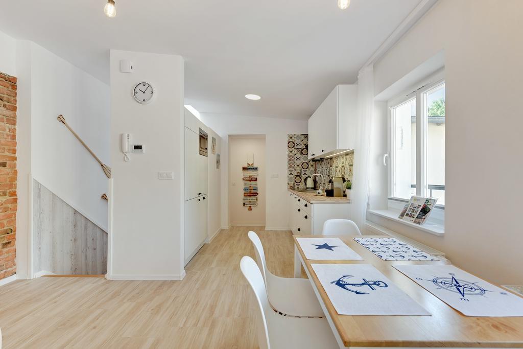 Lion Apartments - La Playa 소포트 외부 사진